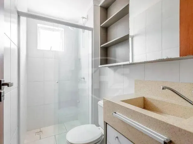 Imagem 16: Apartamento com 2 Dormitórios À Venda, 76 M² por R$ 380.000,00 - Água Verde
