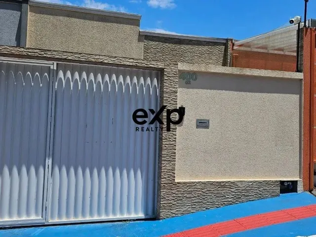 Imagem: Sobrado Triplex Mobiliado À Venda no Bairro
