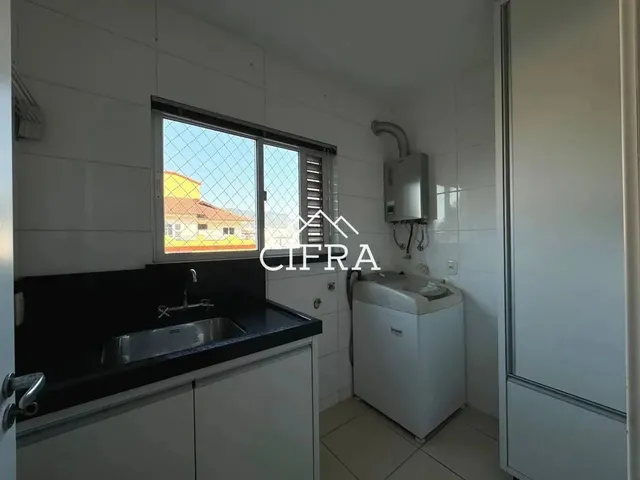 Imagem 14: Apartamento - Venda - 03 Dormitórios - 94M2 - Semi Mobiliado - Rua Joinville