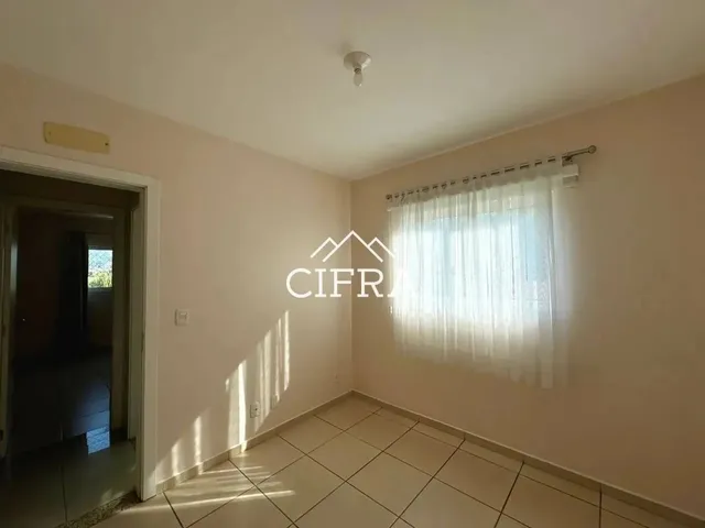 Imagem 10: Apartamento - Venda - 03 Dormitórios - 94M2 - Semi Mobiliado - Rua Joinville