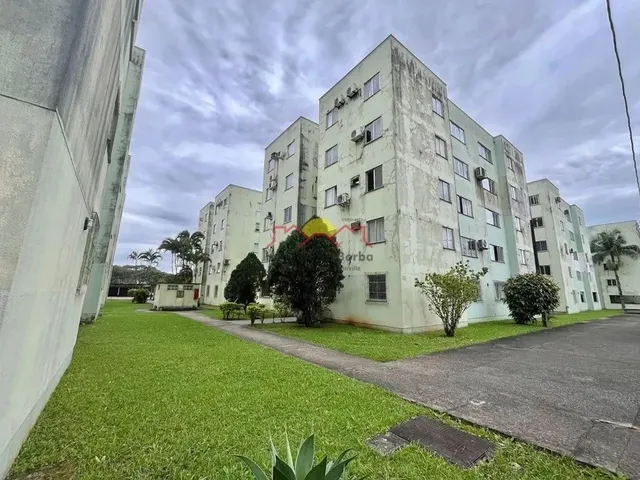 Imagem: O apartamento possui 3 Dormitórios, 1 Banheiro, 1 Vaga na