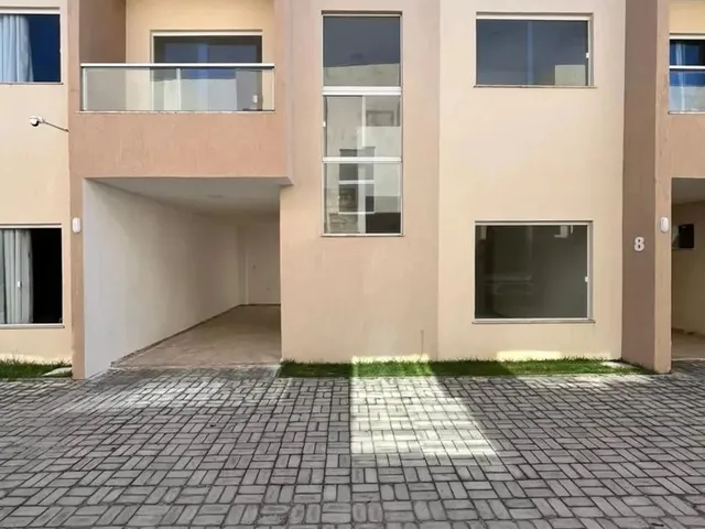 Imagem: Village com 3 Quartos para Alugar em Ipitanga