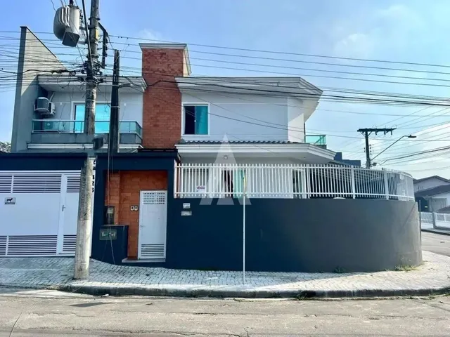 Imagem: Casa com 2 Suítes e 1 Quarto À Venda no