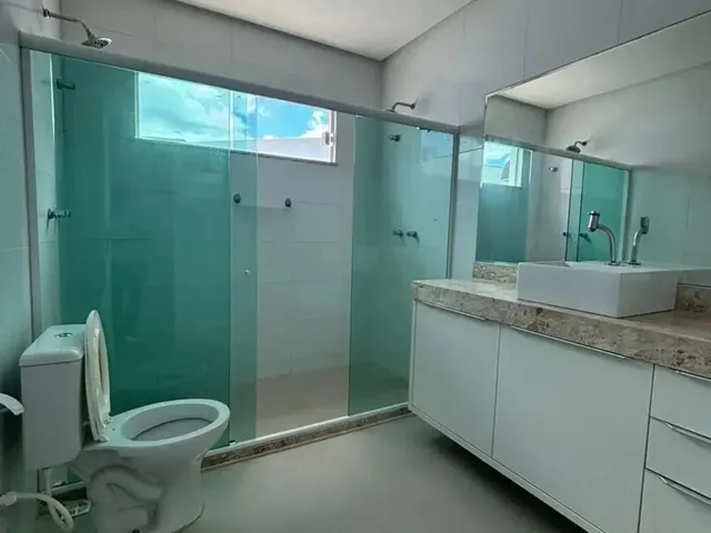 Imagem 9: Alugo Casa Mobiliada com Três Suítes Sendo Uma Master. Tem Energia Solal, com 300M2,.