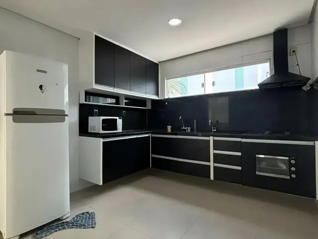 Imagem 6: Alugo Casa Mobiliada com Três Suítes Sendo Uma Master. Tem Energia Solal, com 300M2,.