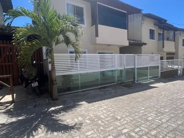 Imagem: Casa Grande em Condomínio