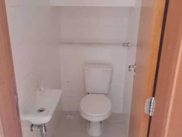 Imagem 9: Casa para Alugar na Estrada do Côco