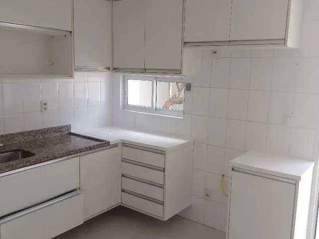 Imagem 10: Casa para Alugar na Estrada do Côco