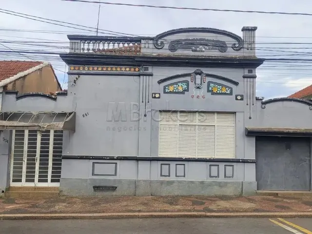 Imagem: Casa Residencial Junto com Comercial na
