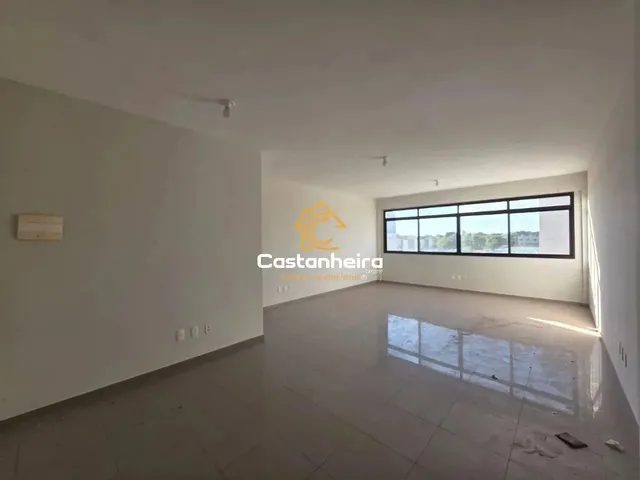 Imagem: Sala Comercial 38M² com Banheiro - Centro