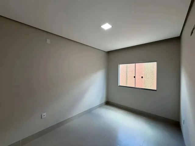 Imagem 8: Casa para Venda em Montes Claros, Independência, 3 Dormitórios, 1 Suíte, 2 Banheiros