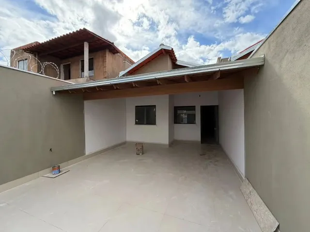 Imagem 7: Casa para Venda em Montes Claros, Independência, 3 Dormitórios, 1 Suíte, 2 Banheiros