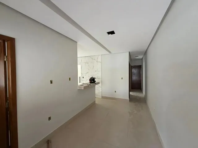 Imagem 3: Casa para Venda em Montes Claros, Independência, 3 Dormitórios, 1 Suíte, 2 Banheiros
