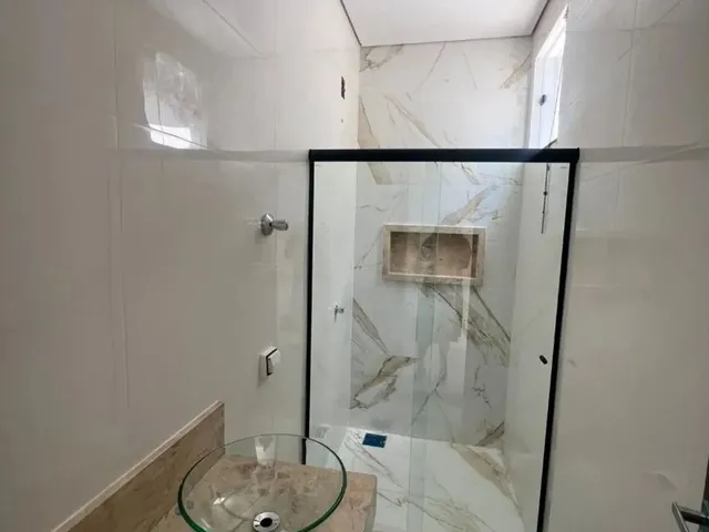 Imagem 2: Sobrado Fino Acabamento com 3 Quartos Sendo 1 Suíte e Outro Quarto com Closet