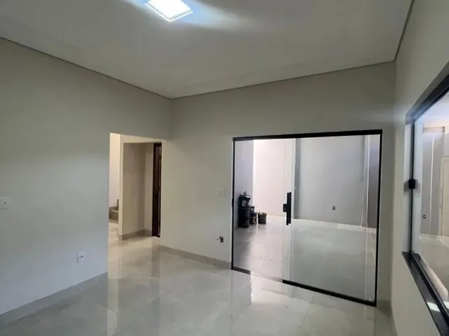 Imagem 5: Sobrado Fino Acabamento com 3 Quartos Sendo 1 Suíte e Outro Quarto com Closet