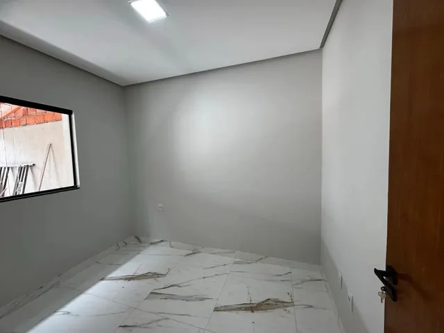 Imagem 4: Casa de 3 Quartos no Interlagos!