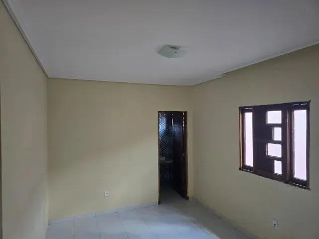 Imagem 6: Casa em Araripina com 4 Quartos e Garagem para 2 Carros no Centro