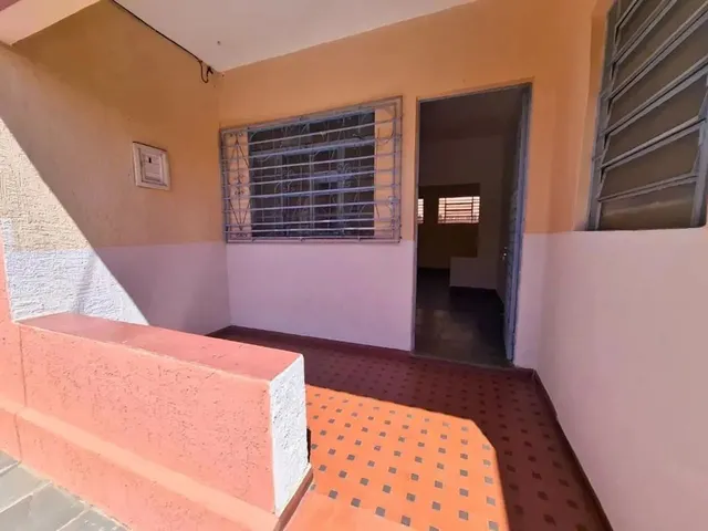 Imagem 8: Casa Residencial de 02 Quartos na Rua 06