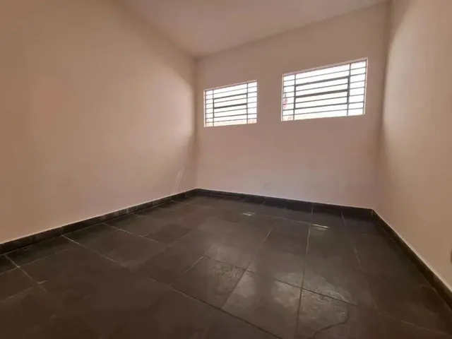 Imagem 10: Casa Residencial de 02 Quartos na Rua 06