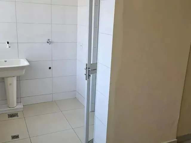 Imagem 8: Imóvel para Aluguel Possui 57 Metros Quadrados com 2 Quartos em Setor Oeste - Goiânia