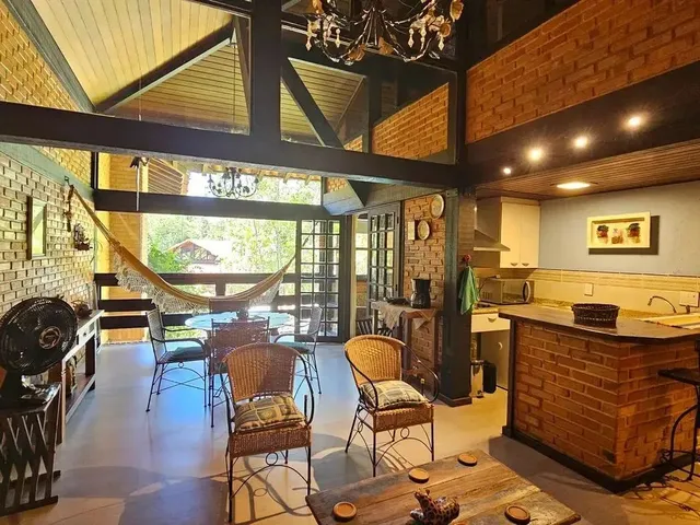 Imagem 8: Imóvel para Venda com 90 Metros Quadrados com 2 Quartos em Pedro do Rio - Petrópolis