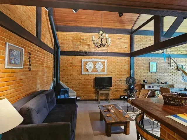 Imagem 12: Imóvel para Venda com 90 Metros Quadrados com 2 Quartos em Pedro do Rio - Petrópolis