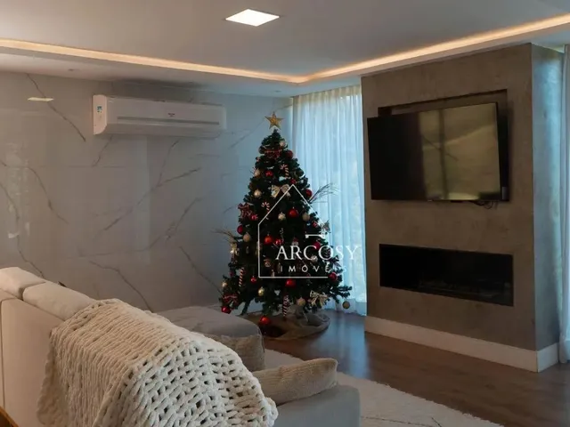 Imagem 10: Casa com 4 Dormitórios À Venda por R$ 2.750.000,00 - Pedro do Rio - Petrópolis/Rj