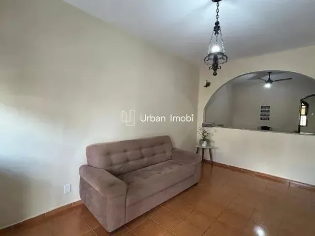 Imagem: Casa com 3 Quartos À Venda no Bairro Casa