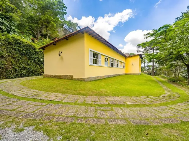Imagem 6: Casa com 4 Quartos em Condomínio em Araras, Petrópolis