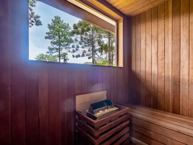 Imagem 13: Casa com 4 Quartos em Condomínio em Araras, Petrópolis