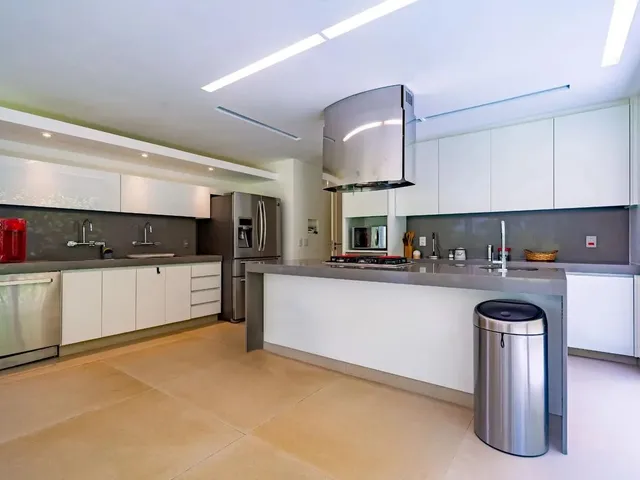 Imagem 7: Casa com 4 Quartos em Condomínio em Araras, Petrópolis