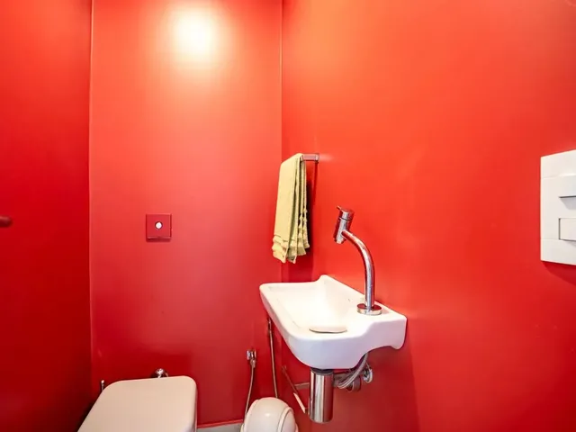 Imagem 15: Casa com 4 Quartos em Condomínio em Araras, Petrópolis