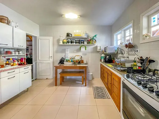 Imagem 3: Casa com 6 Quartos em Nogueira, Petrópolis
