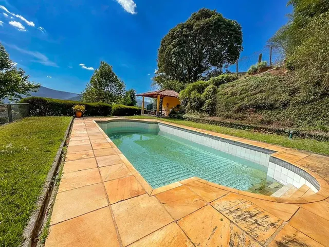 Imagem 10: Casa com 6 Quartos em Nogueira, Petrópolis
