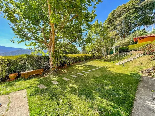 Imagem 5: Casa com 6 Quartos em Nogueira, Petrópolis