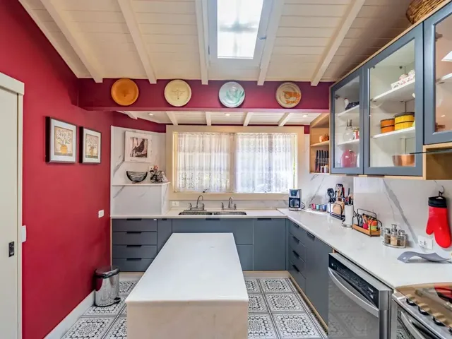 Imagem 7: Casa com 6 Quartos em Condomínio em Araras, Petrópolis