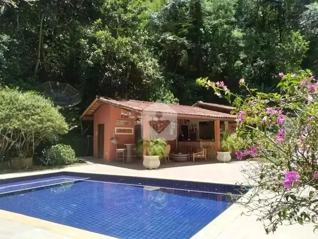 Imagem: Casa para Venda com 7 Quartos, 7800M²