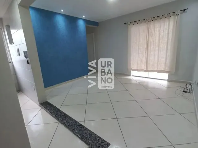Imagem: O apartamento possui 2 Dormitórios, 1 Suíte, 2 Banheiros,