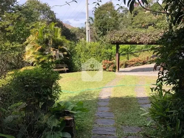 Imagem: Espaço e Conforto em Itaipava, em Meio