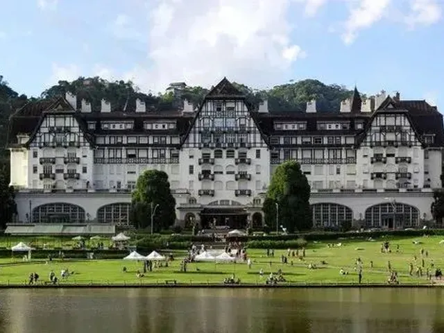 Imagem: Apto Quitandinha, Próximo do Hotel, Novíssimo