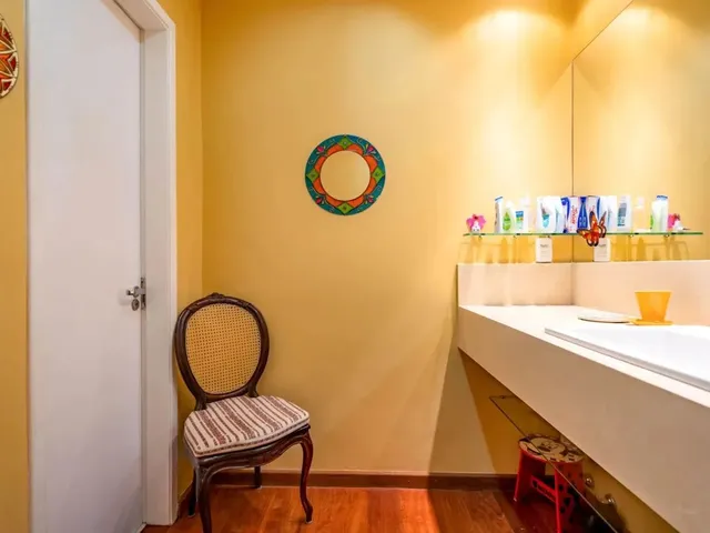 Imagem 11: Casa com 4 Quartos em Condomínio em Araras, Petrópolis