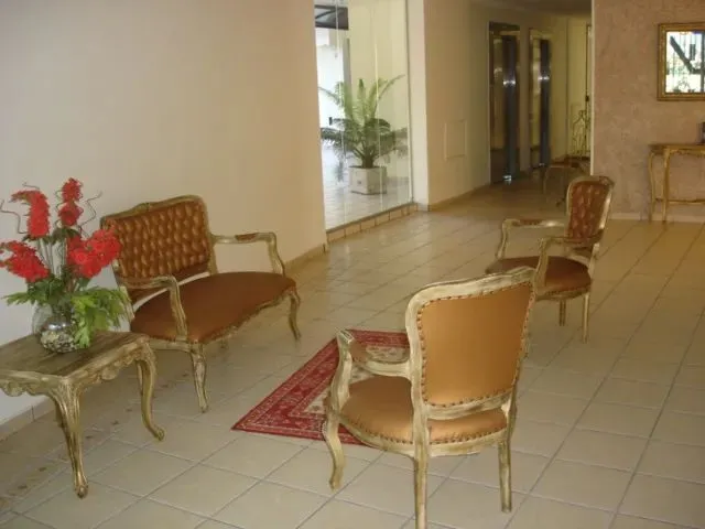 Imagem 7: Apartamento para Aluguel Possui 100 Metros Quadrados com 3 Quartos em Setor Central