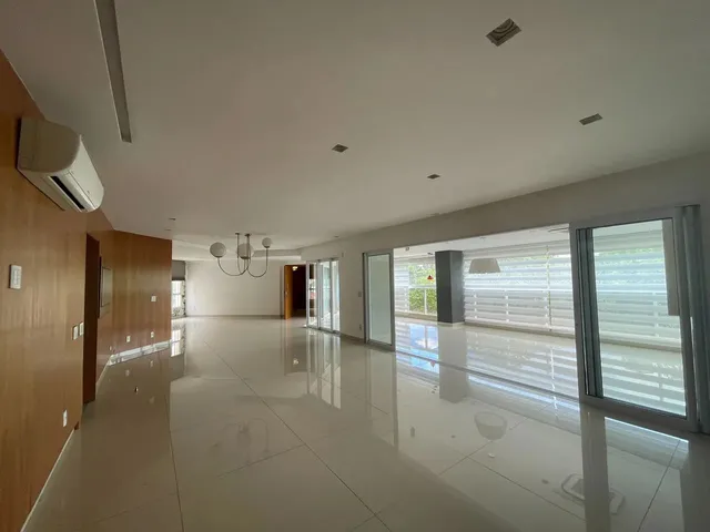 Imagem: Edifício Opus One, na Esquina da Alameda