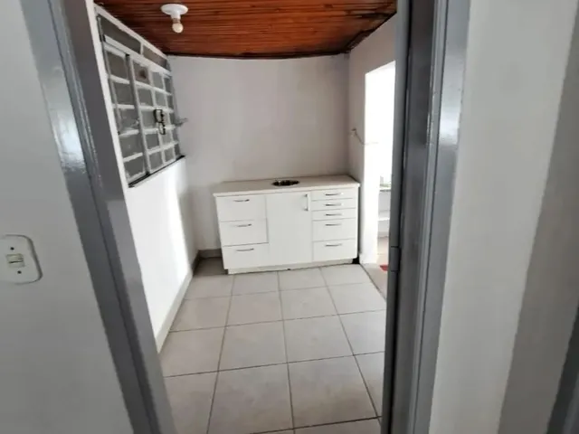 Imagem 10: Térrea para Aluguel Tem 70 Metros Quadrados com 2 Quartos em Setor Central - Goiânia