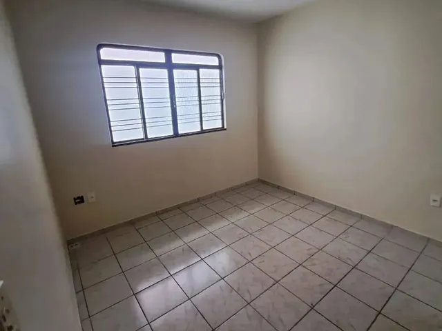 Imagem 2: Térrea para Aluguel Tem 140 Metros Quadrados com 3 Quartos em Setor Leste Vila Nova