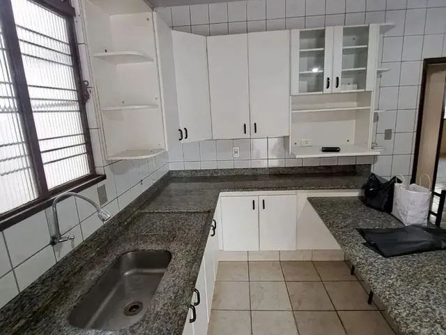 Imagem 3: Térrea para Aluguel Tem 140 Metros Quadrados com 3 Quartos em Setor Leste Vila Nova