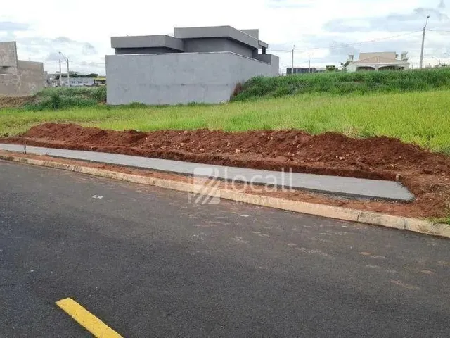 Imagem: Terreno À Venda, 365 M² por R$ 290.000