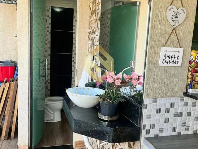 Imagem 10: Casa- 3 Quartos, 1 Suíte, 220M², 2 Vagas, Piscina, Armários- Setor Garavelo