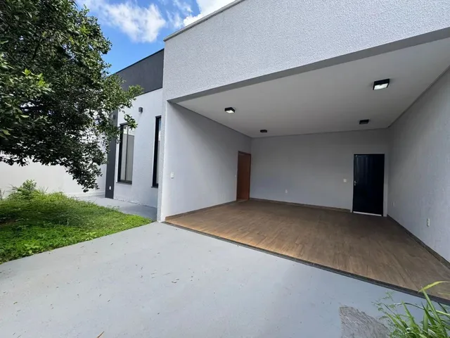 Imagem: Casa Sozinha no Lote no Setor Três Marias