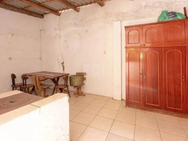Imagem 9: Casa para Venda - 220M², 3 Dormitórios, Sendo 2 Suites, 2 Vagas - Coronel Aparício